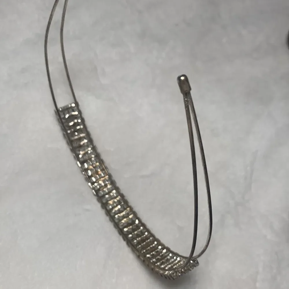 Unbranded silver color